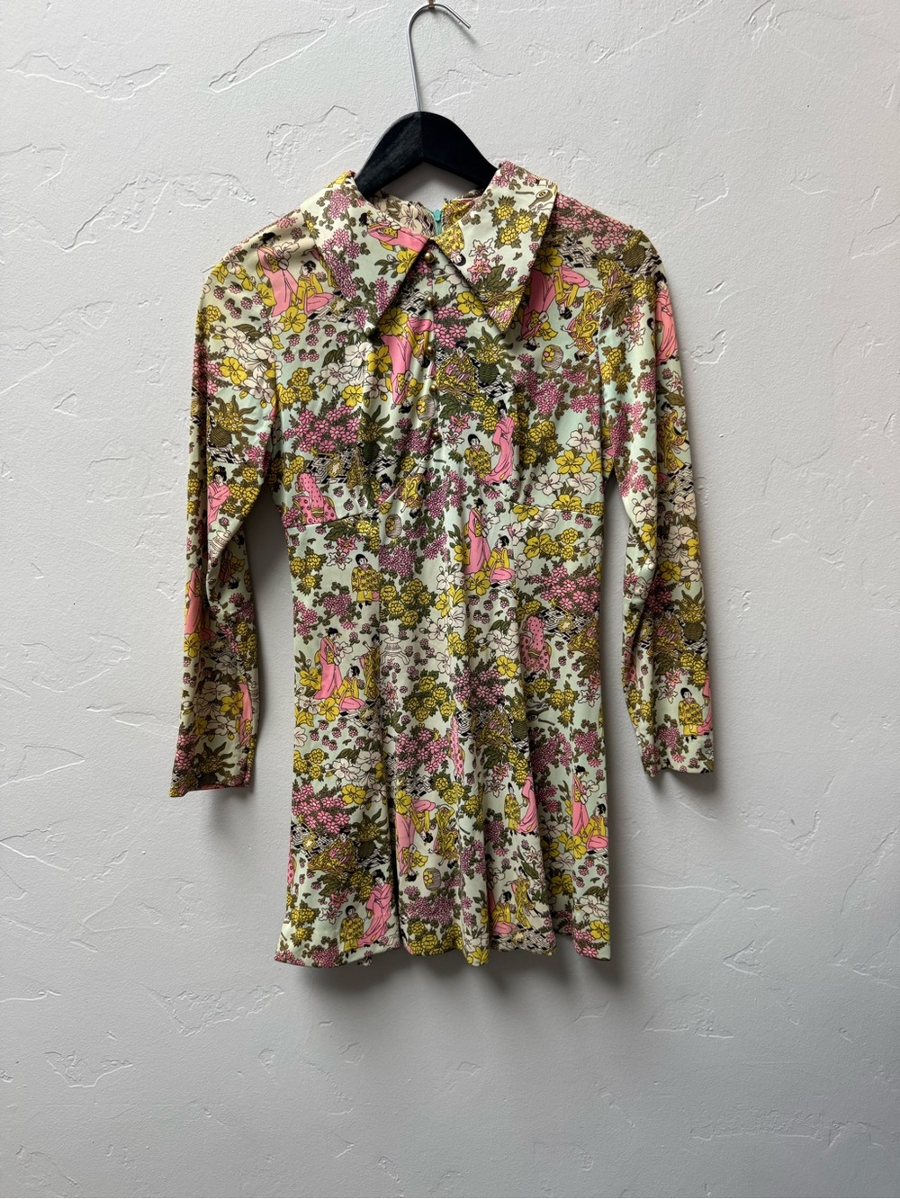 Floral Pink & Green Mini Dress with Pointed Collar